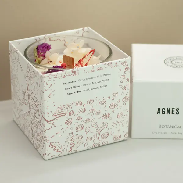 Agnes + Cat Botanical Soy Wax Candle - Roses of Sawrey