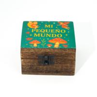 Small Enamelled Box - Mi Pequeno Mundo
