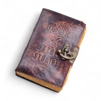 Leather notebook with brass clasp - 15x10cm